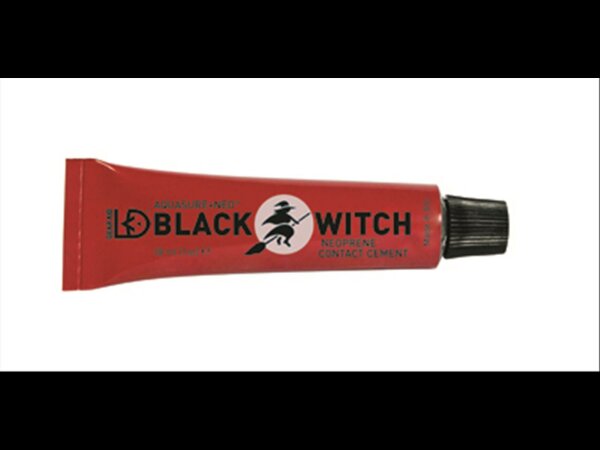 GearAid Aquasure +Neo Black Witch