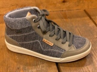 MAINE GTX von er Firma: Lowa